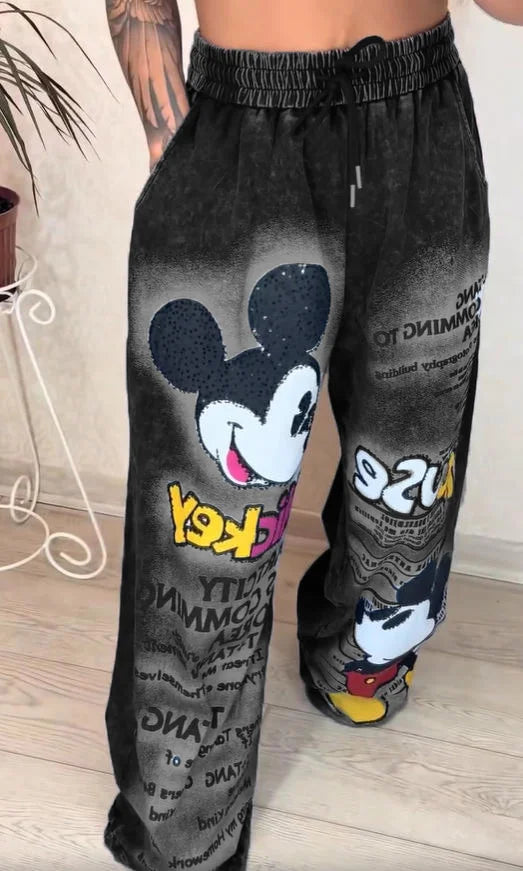 Divatos, bő szárú farmer élénk tégla színben