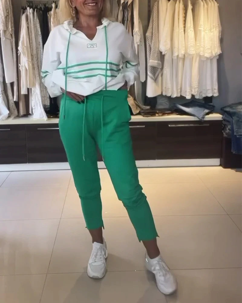 Csíkos mintás pulóver szett