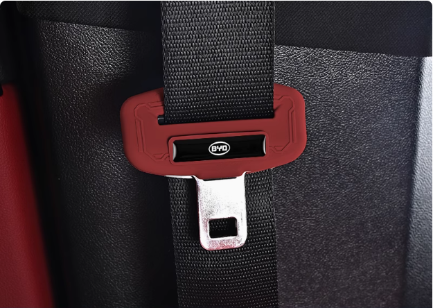 Védőhuzat az autó biztonsági övének csatjához🎉2 db🎉