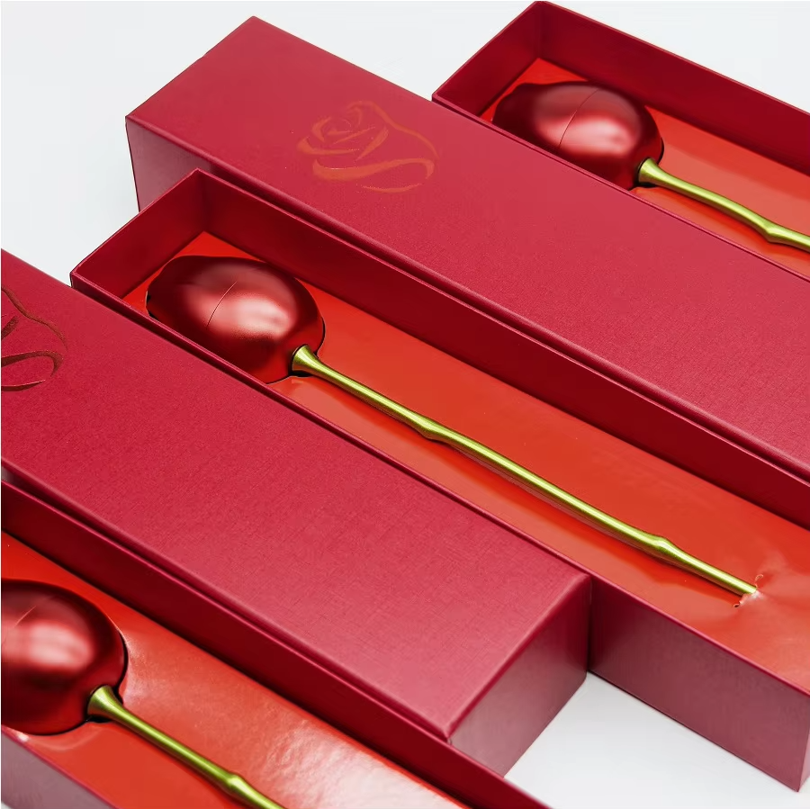 Rózsa szál szív alakú medál nyaklánc ajándék szett