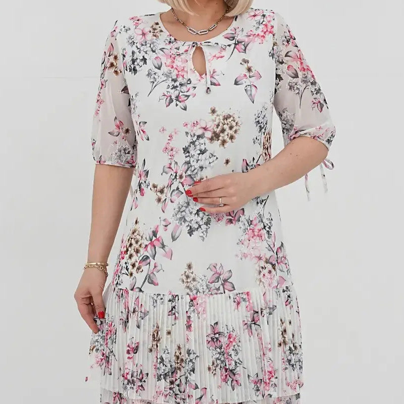 Elegáns, rövid ujjú, rakott hosszú ruha nőknek