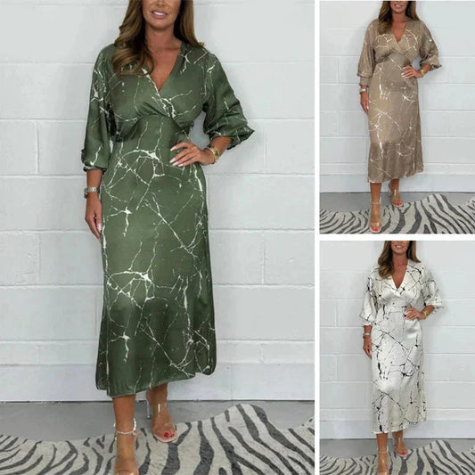 Hosszú ujjú V-nyakú ruha 🥰