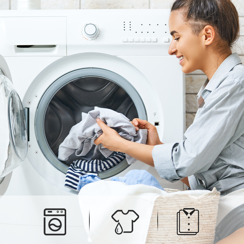 🌸Virágmintás miniruha spagettipántokkal