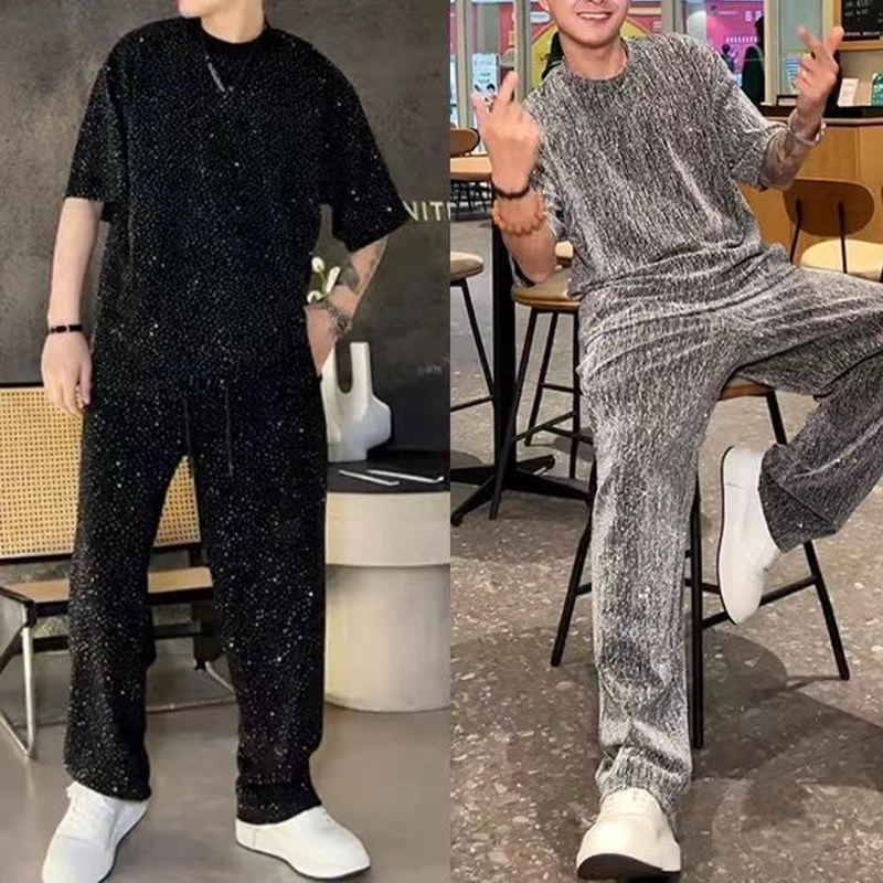 💖 Új dizájn 2025-re ✨Férfi kétrészes szett: rövid ujjú póló és bő szárú nadrág