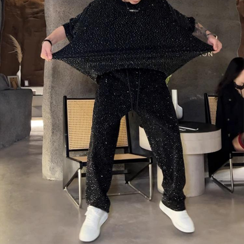 💖 Új dizájn 2025-re ✨Férfi kétrészes szett: rövid ujjú póló és bő szárú nadrág