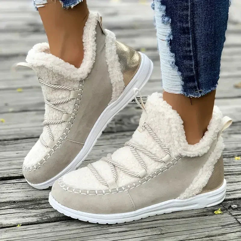 Női kényelmes, félvádrájú csizma