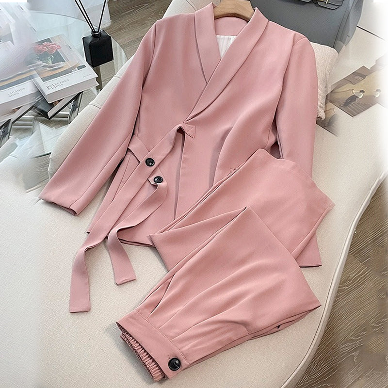 Kétrészes női szett - elöl megkötős kabát és bő szárú nadrág